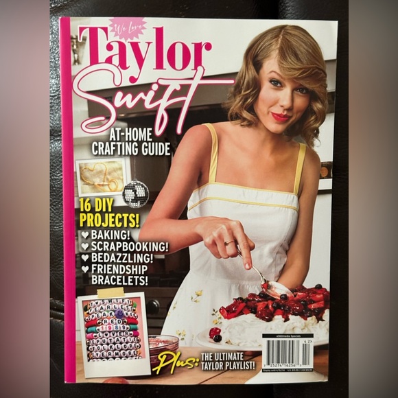5 Collectible Taylor Swift Magazine Bundle. - Picture 6 of 6